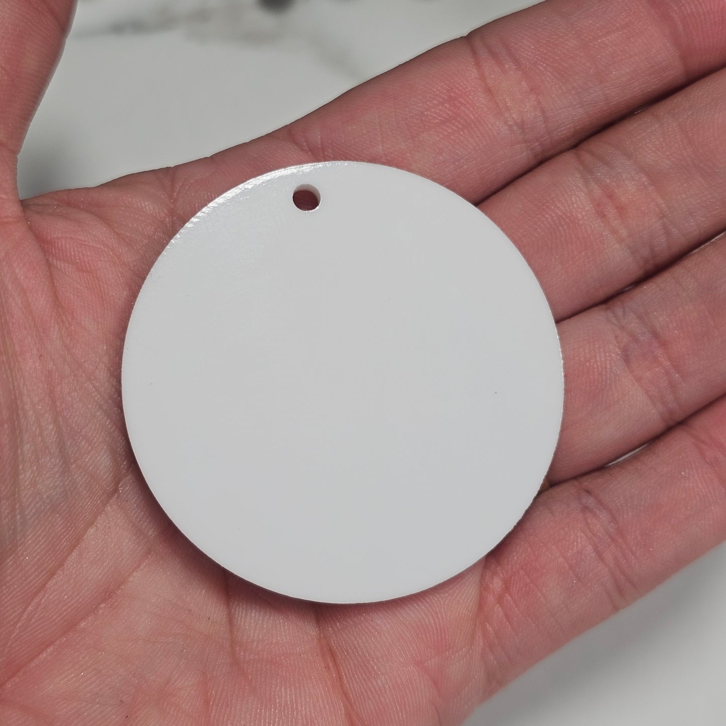 Rainbow Hugs Printed Acrylic Round B – 5cm