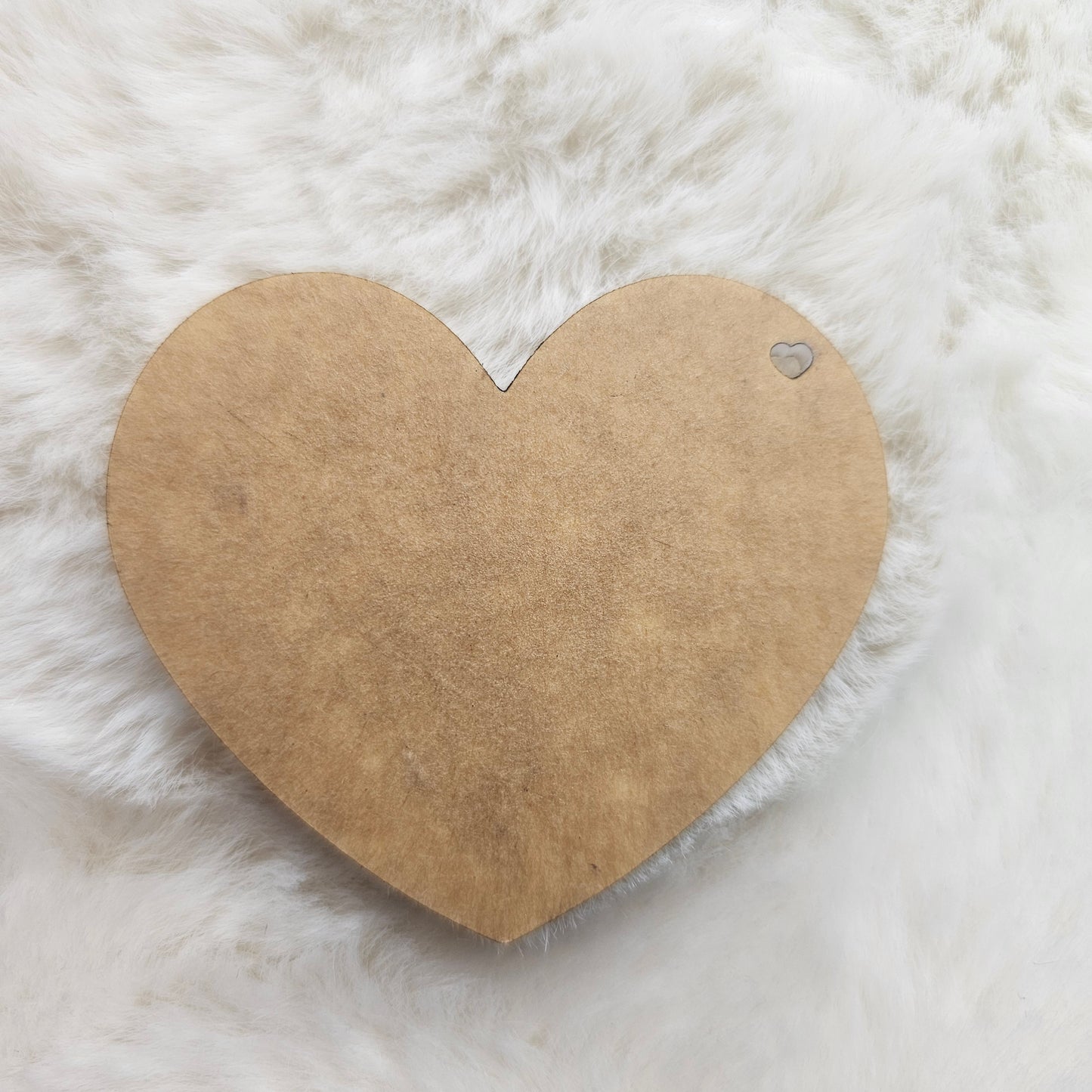 50mmx58mm white heart blank - each